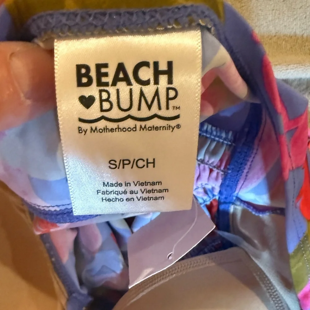 NWT Maternity Beach & Bump Ladies’ size Small one Piece Swimsuit - Picture 3 of 8